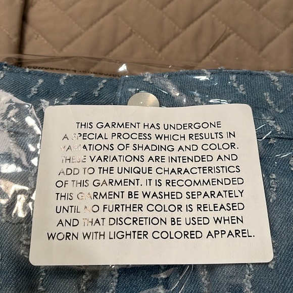 Light Wash Denim Textured Raw Hem Midi Skirt/NWT/L - Picture 16 of 16